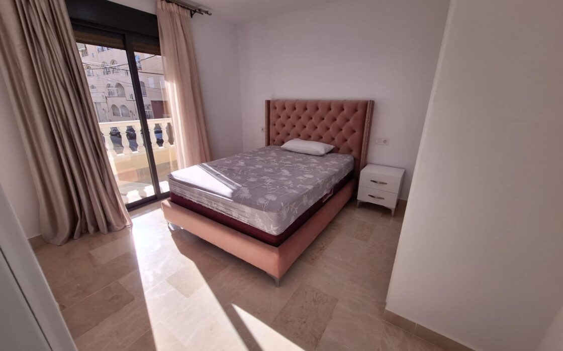 Будинок в Торрев’єсі 116 кв.м, 5 кімнат, вид на море