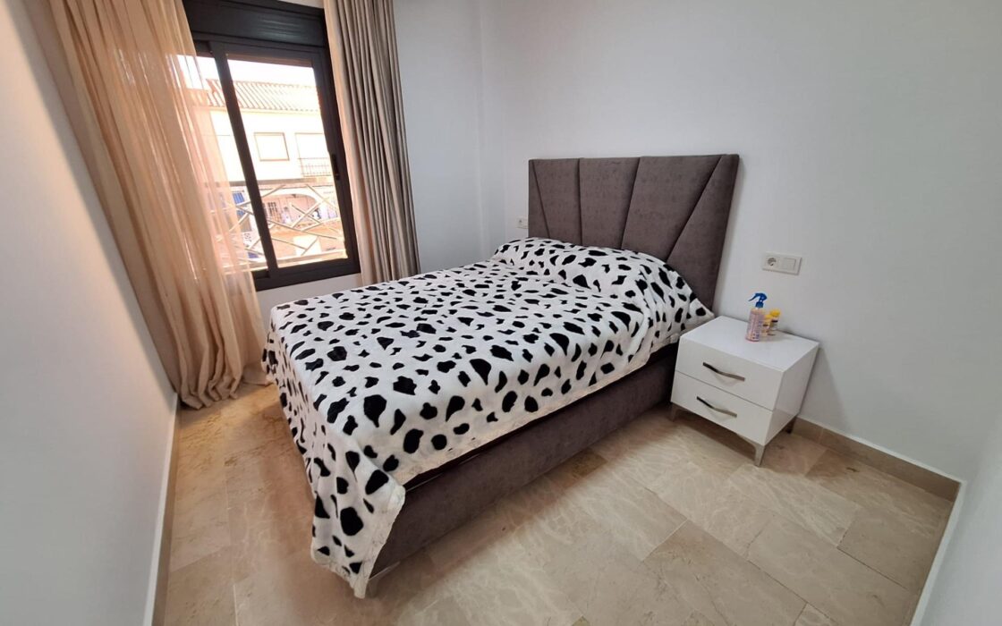 Будинок в Торрев’єсі 116 кв.м, 5 кімнат, вид на море