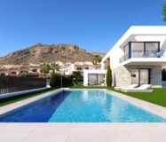 Виллы 3-4 комнаты в Финестрате с бассейном и террасой