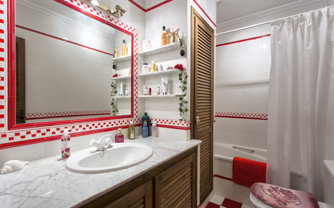 Таунхаус з терасою в Бенаавис 113 кв.м на Коста-дель-Соль