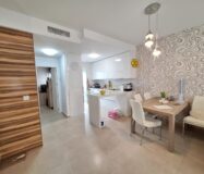 Дуплекс в Ориуэла Коста 197.98 кв.м с террасой у моря