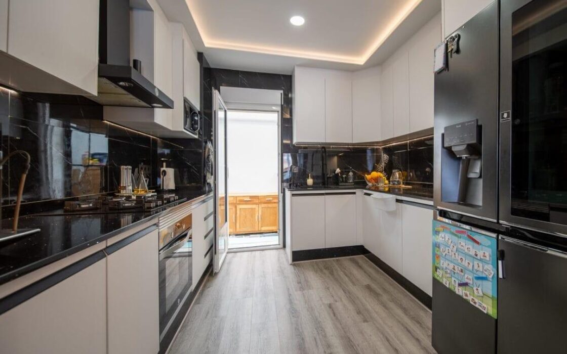 Дуплекс у моря в Ориуэла Коста 77 кв.м, 4 кімнати