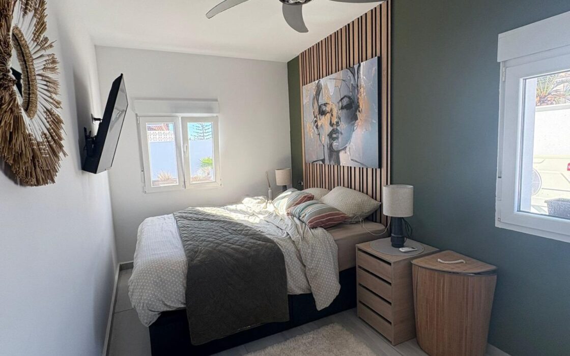 Эксклюзивное шале в Рохалес, 155 кв.м с бассейном