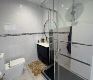 Эксклюзивное шале в Рохалес, 155 кв.м с бассейном