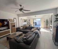 Эксклюзивное шале в Рохалес, 155 кв.м с бассейном