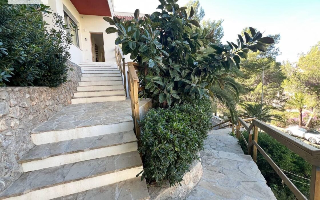 Будинок преміум-класу в Кульері з терасами біля моря 333,7 кв.м