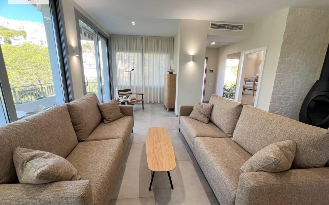 Будинок преміум-класу в Кульері з терасами біля моря 333,7 кв.м