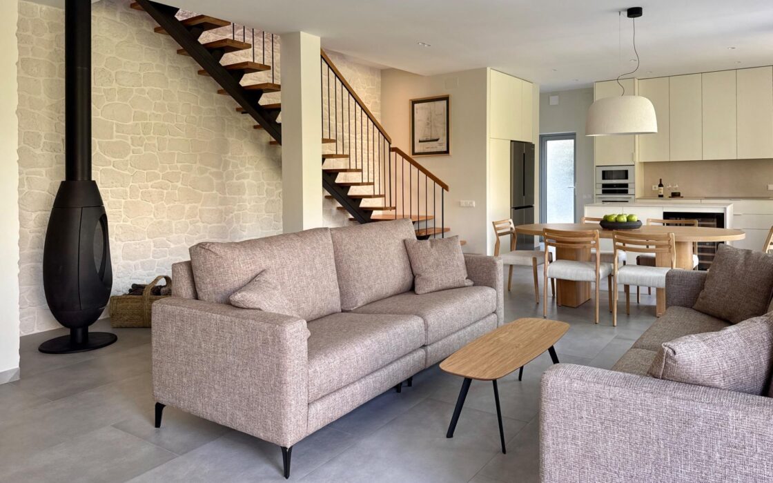 Будинок преміум-класу в Кульері з терасами біля моря 333,7 кв.м