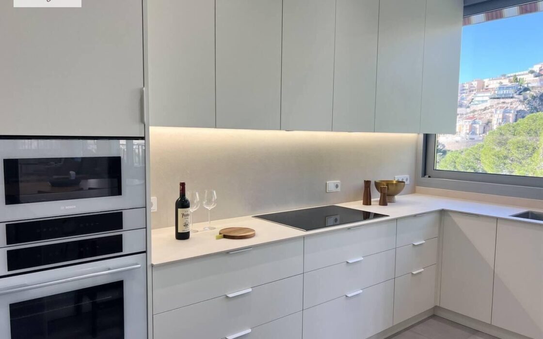 Будинок преміум-класу в Кульері з терасами біля моря 333,7 кв.м