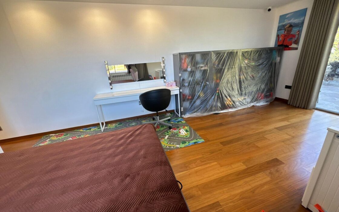 Роскошная вилла 400 кв.м в Рибарроха-дель-Тури с бассейном