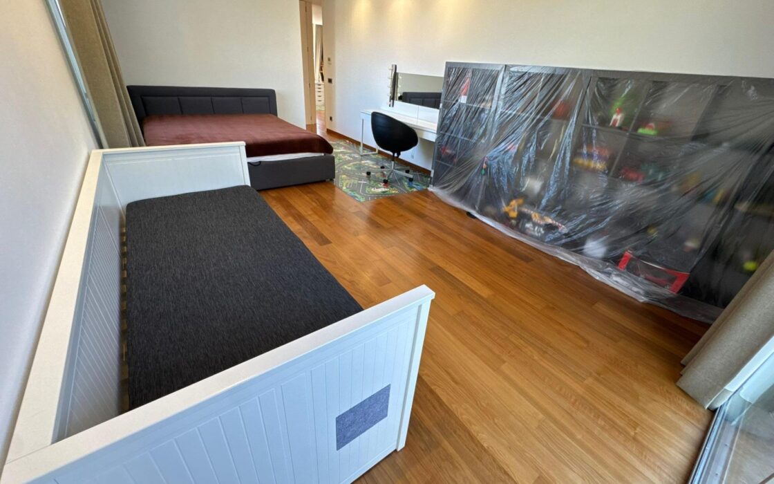 Роскошная вилла 400 кв.м в Рибарроха-дель-Тури с бассейном