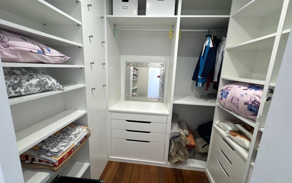 Роскошная вилла 400 кв.м в Рибарроха-дель-Тури с бассейном