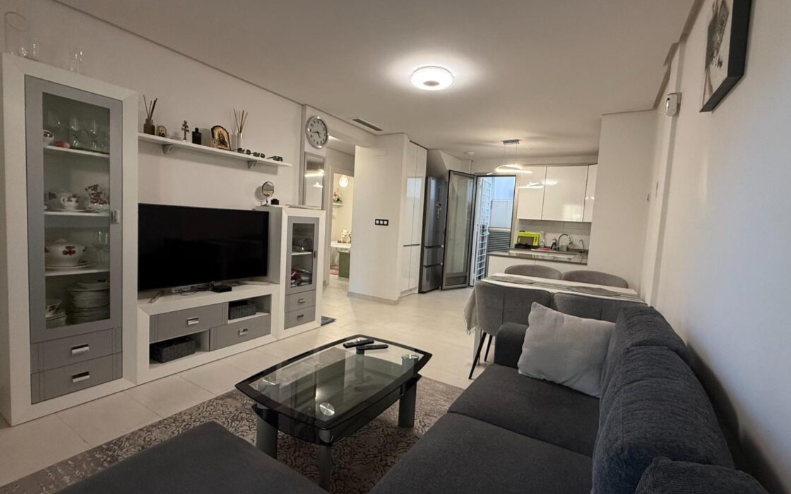 Дом в Торревьехе 99 кв.м с 3 спальнями у моря