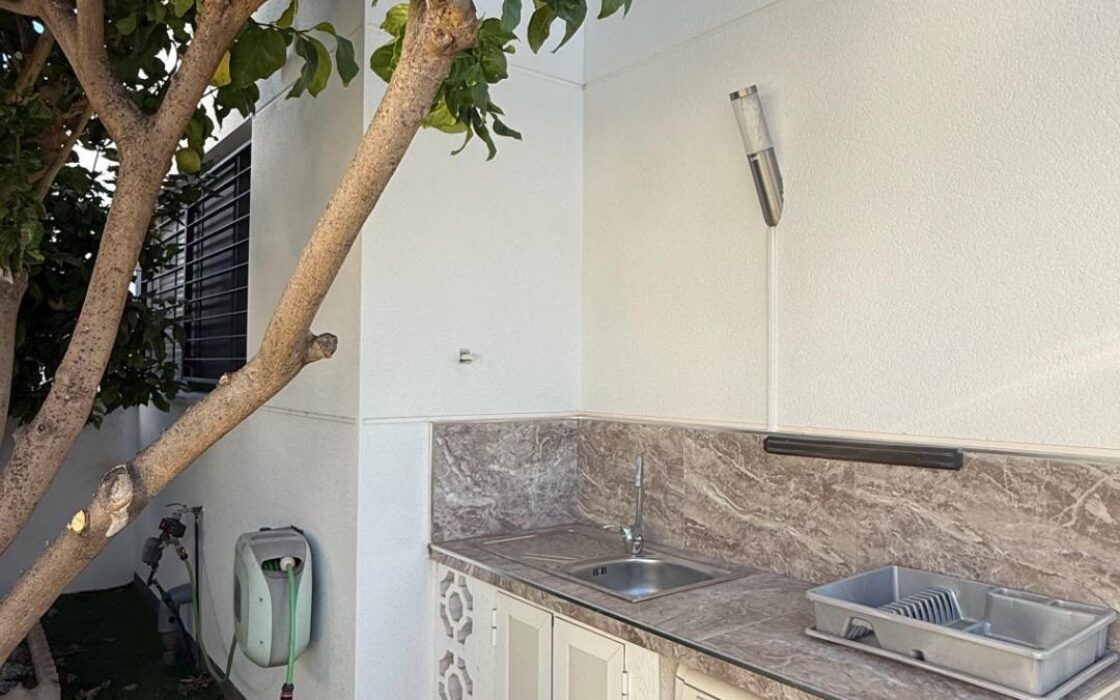 Дом в Торревьехе 99 кв.м с 3 спальнями у моря