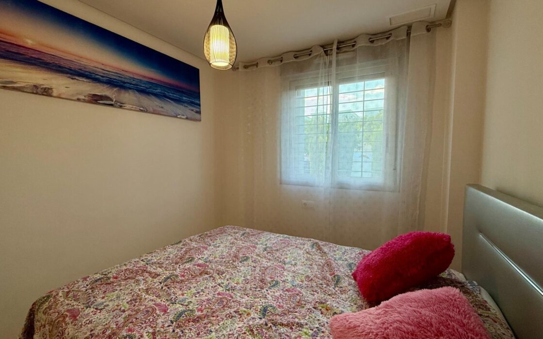 Дом в Торревьехе 99 кв.м с 3 спальнями у моря