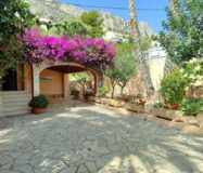 Чарівний будинок у Кальпі з 3 спальнями біля пляжу