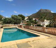 Чарівний будинок у Кальпі з 3 спальнями біля пляжу