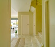 Современная вилла с видом на море в Финестрате 140 кв.м