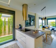 Современная вилла с видом на море в Финестрате 140 кв.м