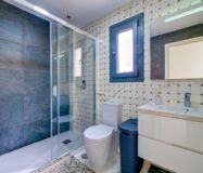 Современная вилла с видом на море в Финестрате 140 кв.м