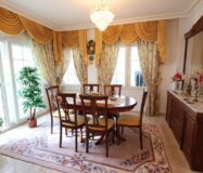 Дом в Ориуэла Коста 308 кв.м с бассейном и террасой