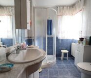 Дом в Ориуэла Коста 308 кв.м с бассейном и террасой