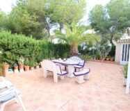 Дом в Ориуэла Коста 308 кв.м с бассейном и террасой