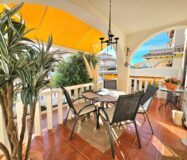 Дом в Ориуэла Коста 80 кв.м с бассейном и террасой 2.5 км до моря