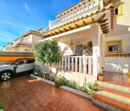 Дом в Ориуэла Коста 80 кв.м с бассейном и террасой 2.5 км до моря