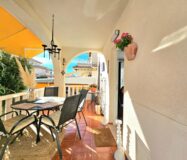 Дом в Ориуэла Коста 80 кв.м с бассейном и террасой 2.5 км до моря