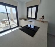 Просторная вилла с бассейном в Пинар де Камповерде 93 кв.м