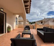 Таунхаус в Ориуэла Коста 92 кв.м с солярием у моря