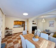 Таунхаус в Ориуэла Коста 92 кв.м с солярием у моря