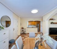 Таунхаус в Ориуэла Коста 92 кв.м с солярием у моря