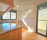 Дом в Торревьехе 91 кв.м с террасой у моря