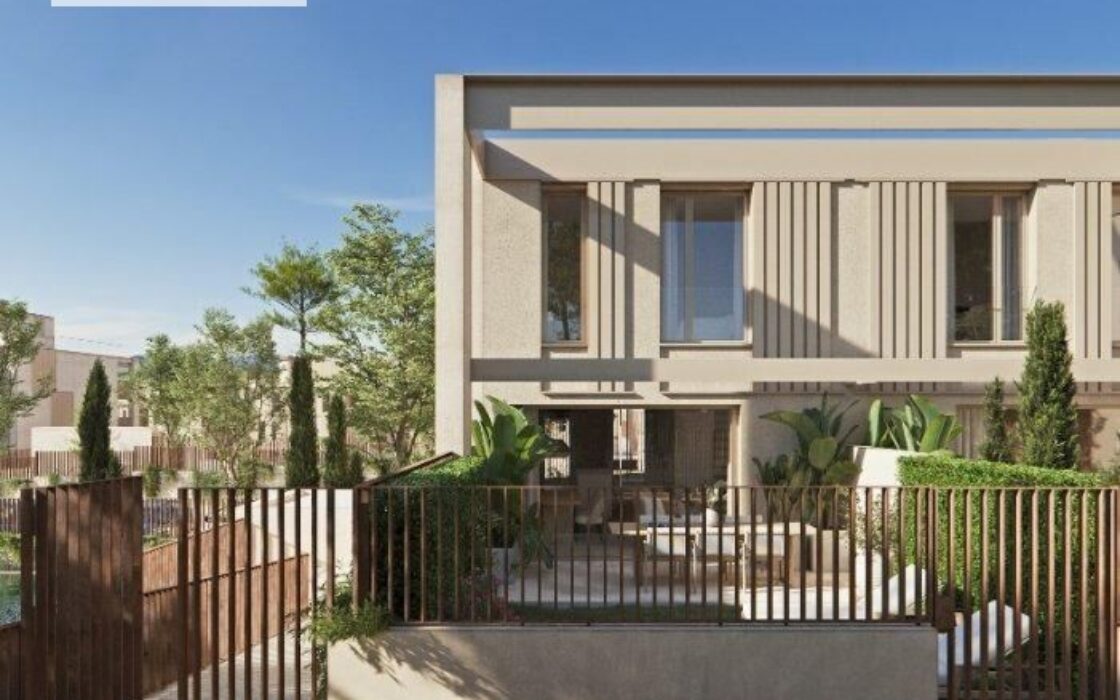 Будинок в Godella 142 кв.м з терасою та басейном поруч з морем