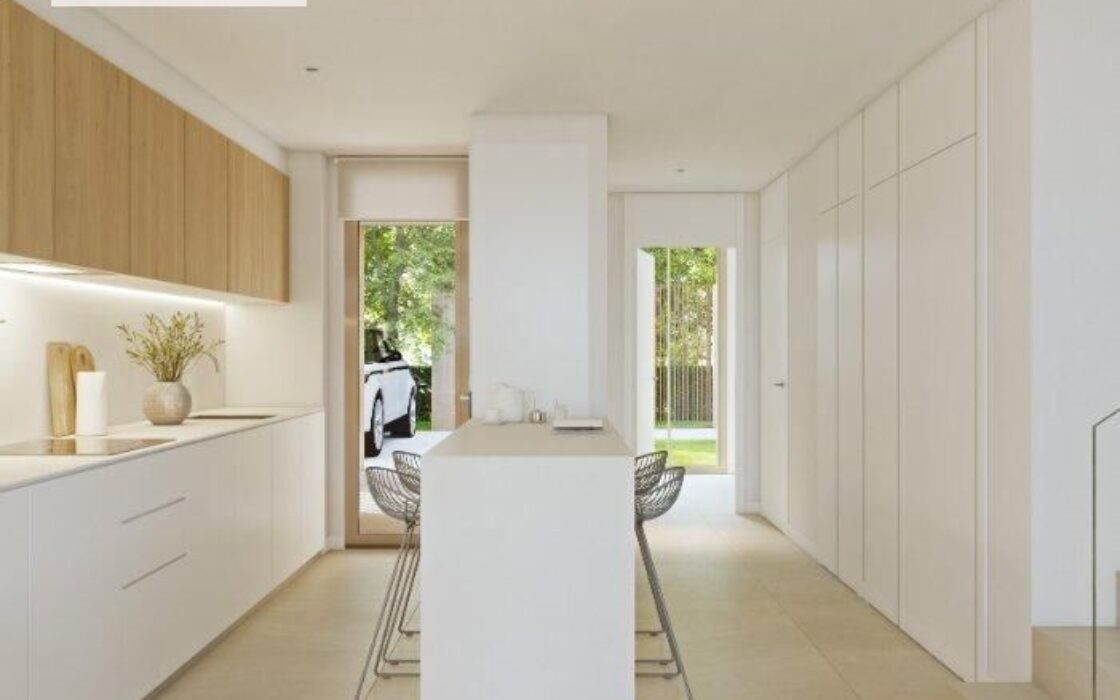 Будинок в Godella 142 кв.м з терасою та басейном поруч з морем