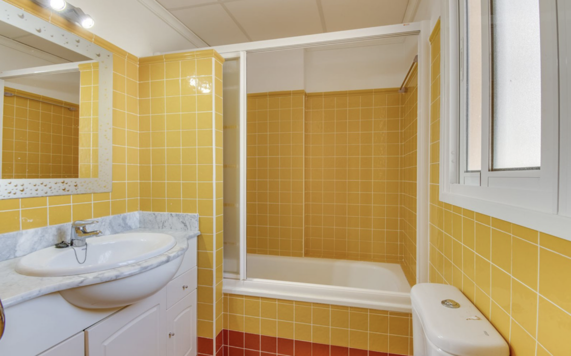 Таунхаус с террасой и садом в Касарес, 3 спальни 83 кв.м