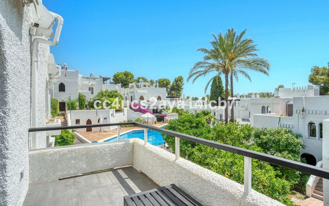 Таунхаус в Новой Андалусии 110 кв.м с террасой и мебелью