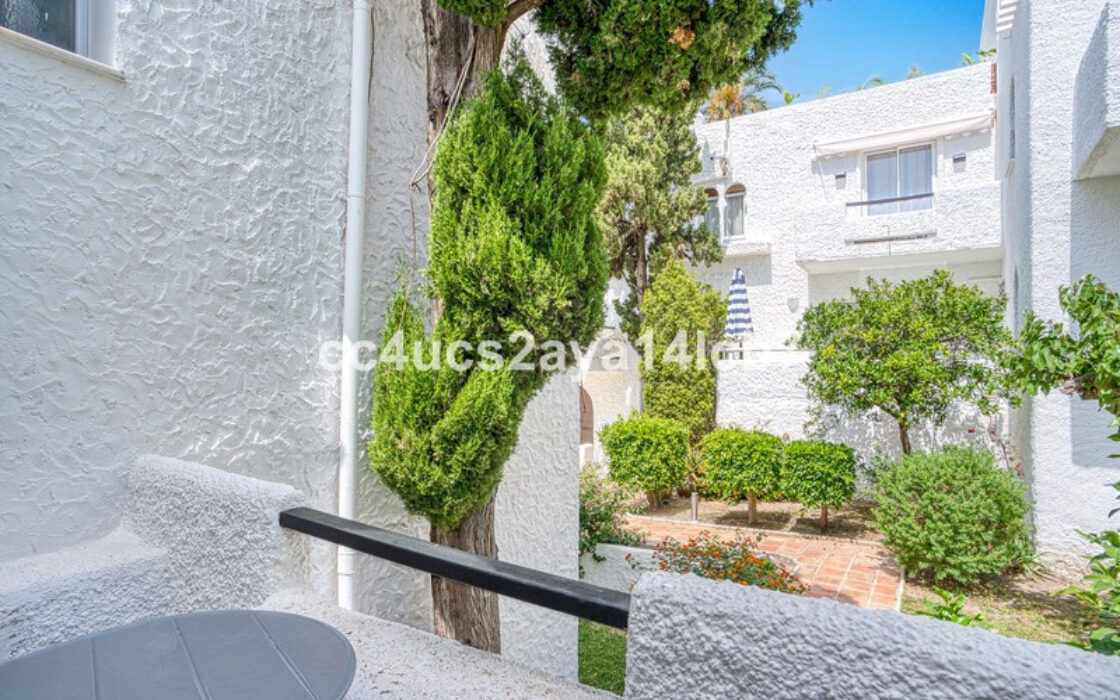 Таунхаус в Новой Андалусии 110 кв.м с террасой и мебелью