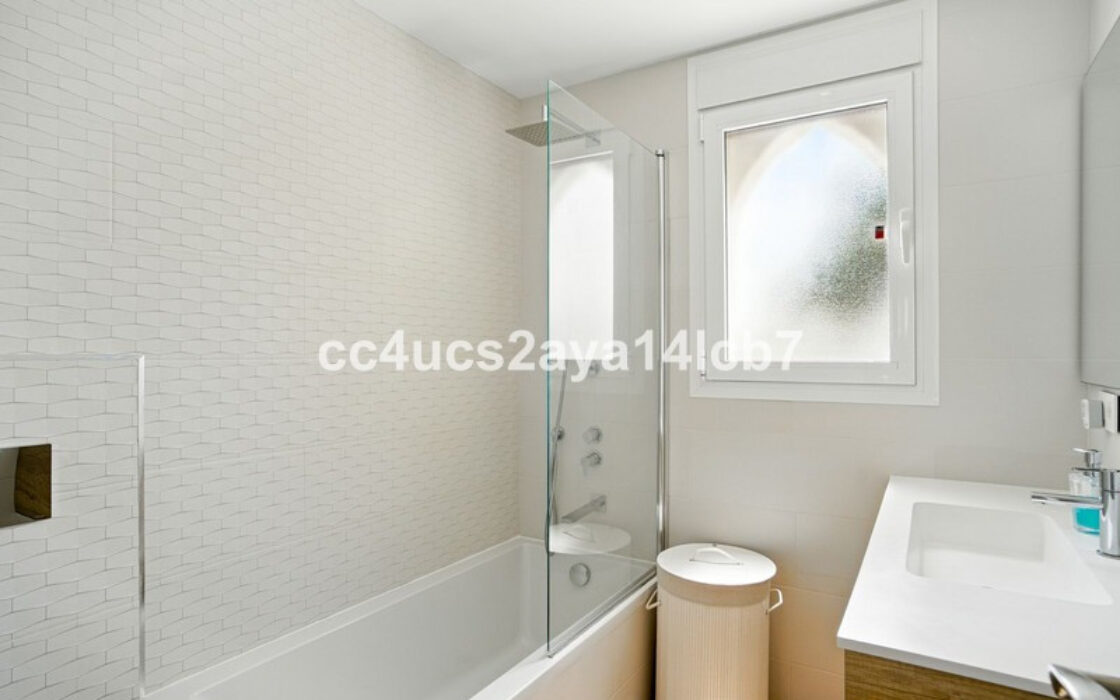 Таунхаус в Новой Андалусии 110 кв.м с террасой и мебелью