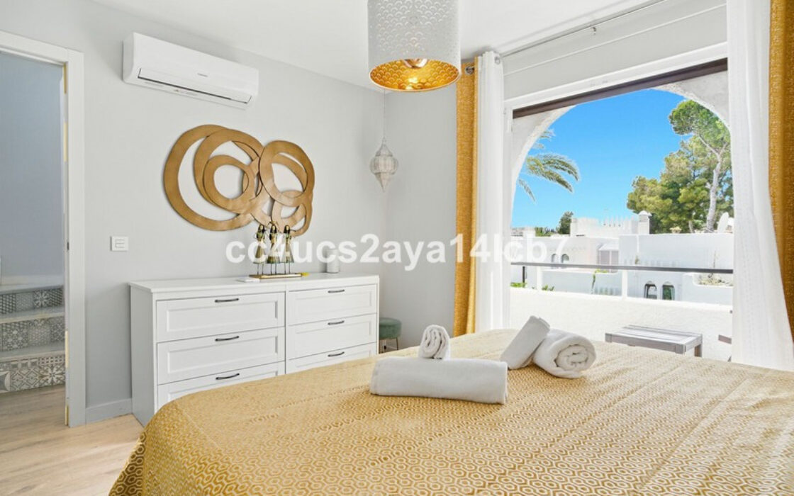 Таунхаус в Новой Андалусии 110 кв.м с террасой и мебелью