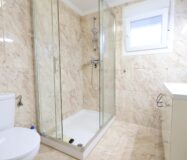 Будинок в Торрев’єсі 311 кв.м з терасою та басейном