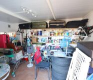 Будинок в Торрев’єсі 311 кв.м з терасою та басейном