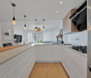 Таунхаус в Золотой Миле 233 кв.м с террасой и мебелью