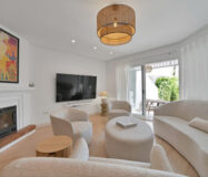 Таунхаус в Золотой Миле 233 кв.м с террасой и мебелью