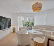 Таунхаус в Золотой Миле 233 кв.м с террасой и мебелью