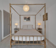 Таунхаус в Золотой Миле 233 кв.м с террасой и мебелью