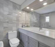 Таунхаус в Золотой Миле 233 кв.м с террасой и мебелью