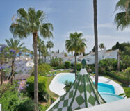 Таунхаус в Золотой Миле 233 кв.м с террасой и мебелью